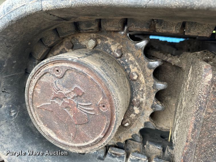 image for item EJ2742 2006 Bobcat  334G mini excavator