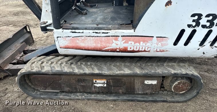 image for item EJ2742 2006 Bobcat  334G mini excavator