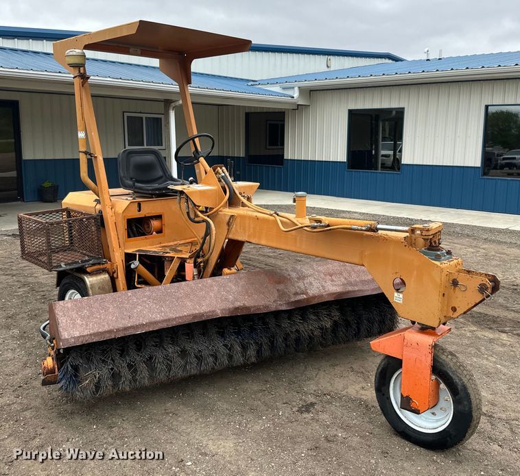 image for item EJ2743 Lay-Mor 8B broom