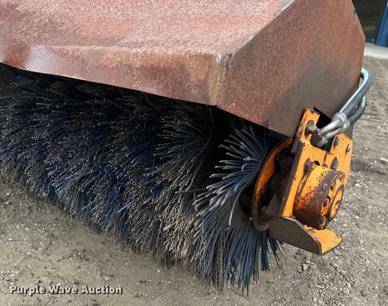 image for item EJ2743 Lay-Mor 8B broom