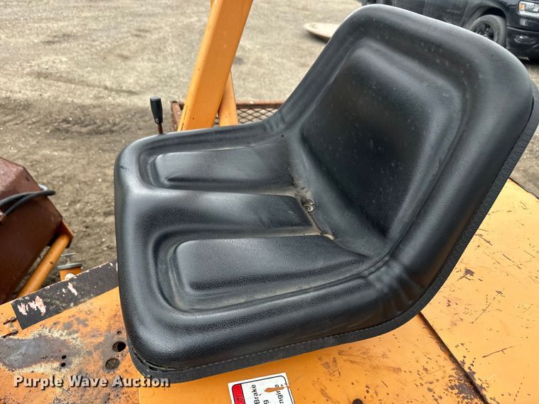 image for item EJ2743 Lay-Mor 8B broom