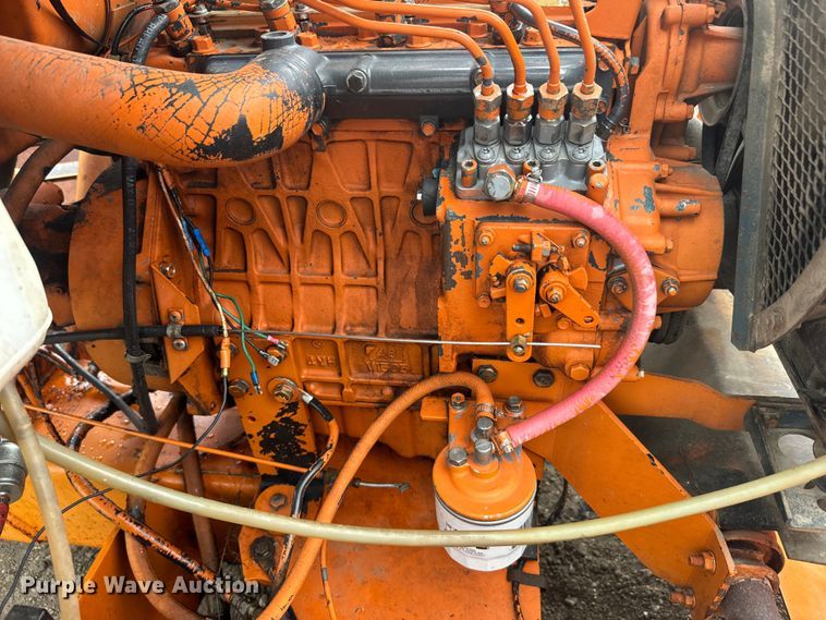 image for item EJ2743 Lay-Mor 8B broom