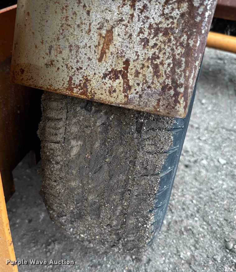 image for item EJ2743 Lay-Mor 8B broom