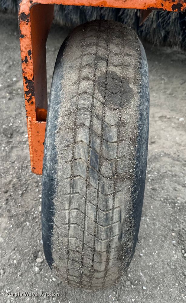 image for item EJ2743 Lay-Mor 8B broom