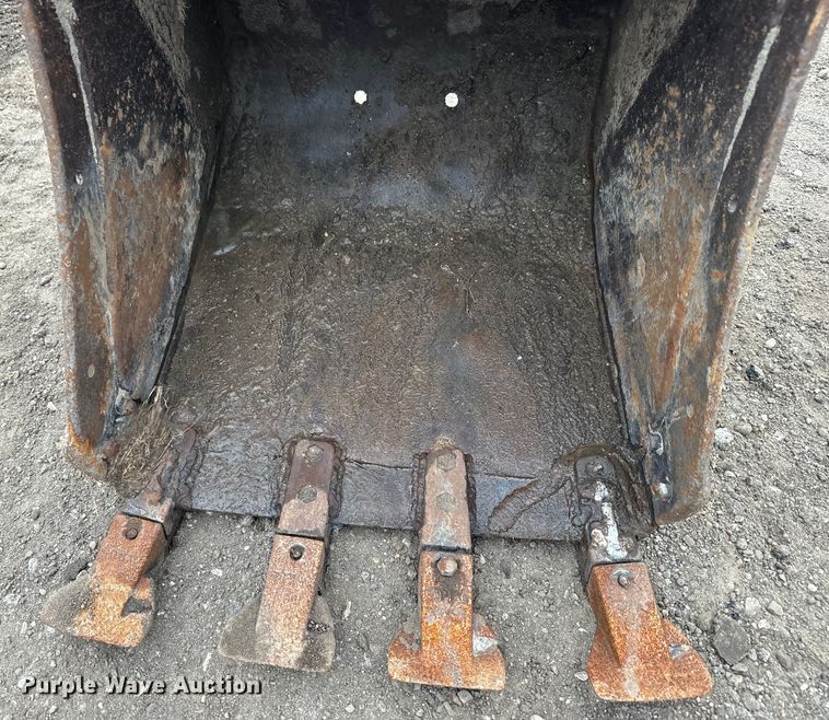 image for item EJ2745 2008 Bobcat 335G mini excavator