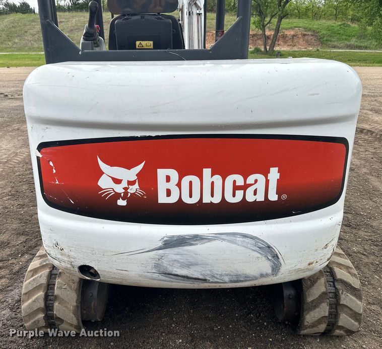 image for item EJ2745 2008 Bobcat 335G mini excavator