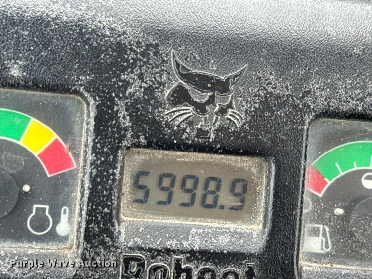 image for item EJ2745 2008 Bobcat 335G mini excavator