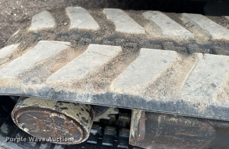 image for item EJ2745 2008 Bobcat 335G mini excavator