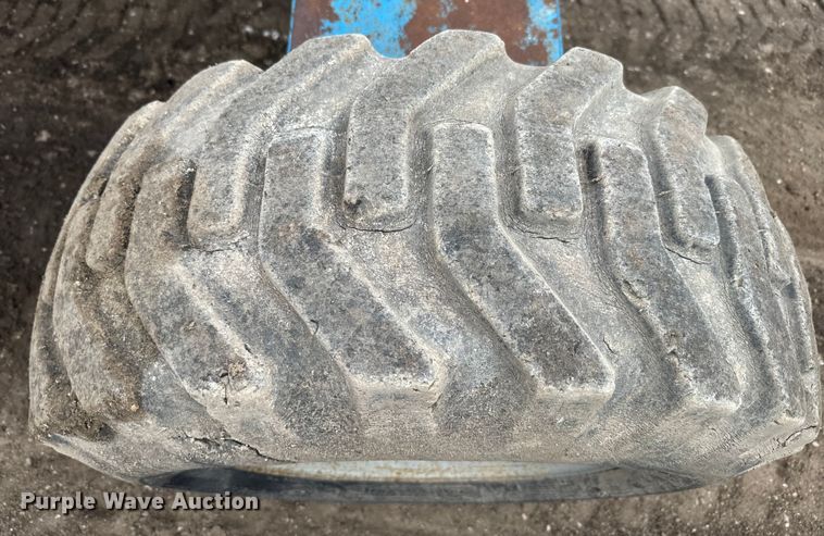 image for item EJ2746 1998 Genie S-40 boom lift