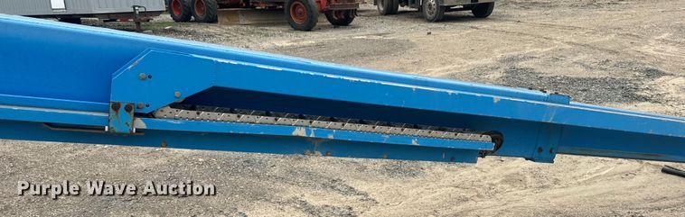 image for item EJ2754 Genie S-40 boom lift
