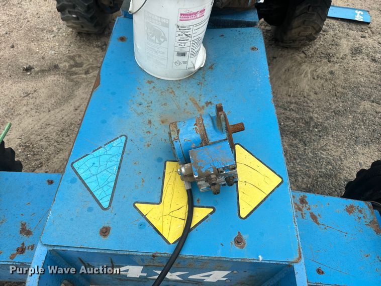 image for item EJ2754 Genie S-40 boom lift