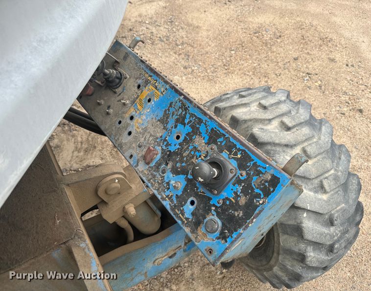 image for item EJ2754 Genie S-40 boom lift