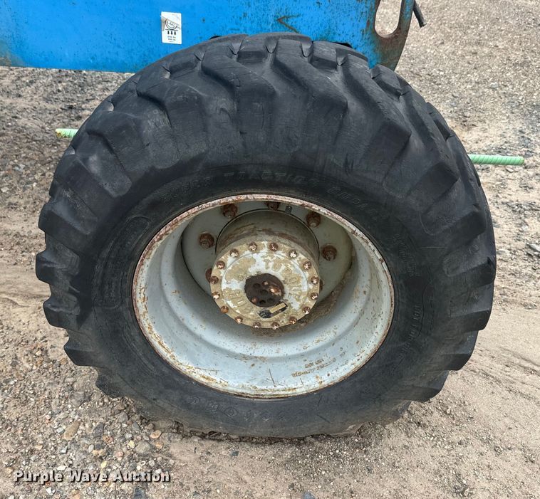 image for item EJ2754 Genie S-40 boom lift