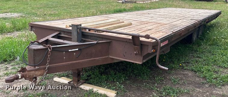 image for item EJ2756 1973 Shop Built flatbed trailer
