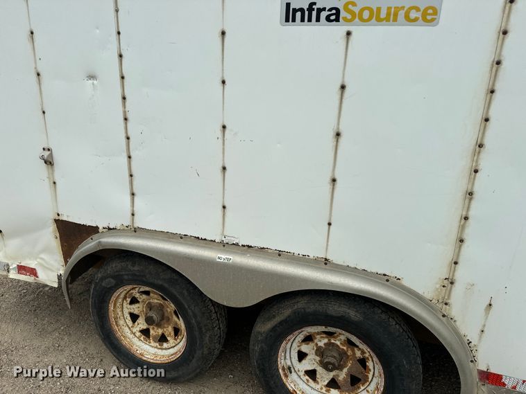 image for item EJ2757 1998 Doolittle enclosed cargo trailer