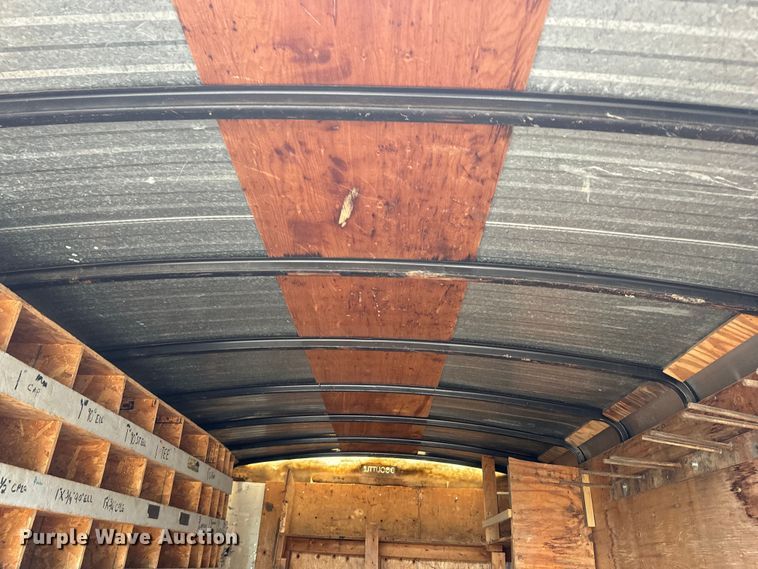 image for item EJ2757 1998 Doolittle enclosed cargo trailer