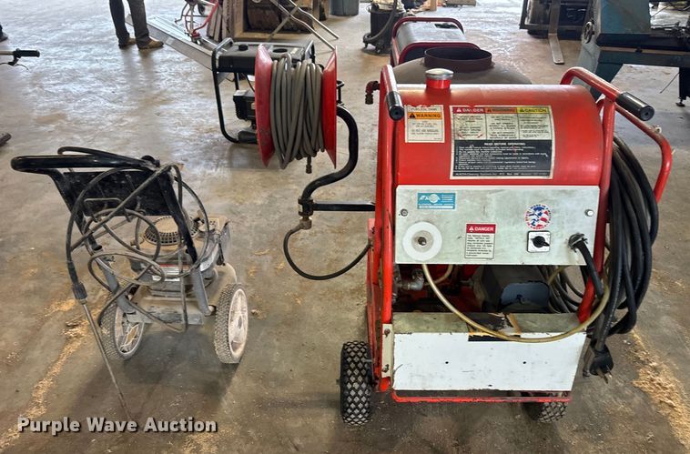 image for item EJ2759 (2) pressure washers