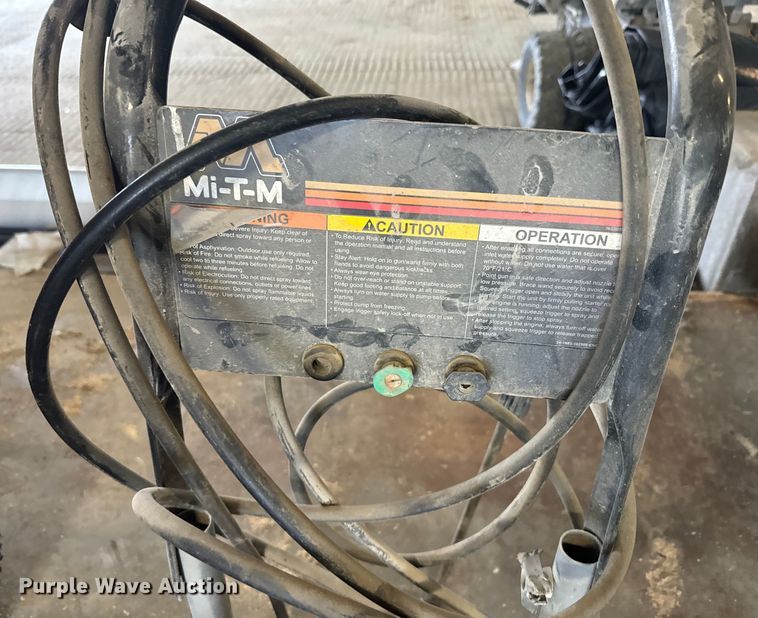 image for item EJ2759 (2) pressure washers