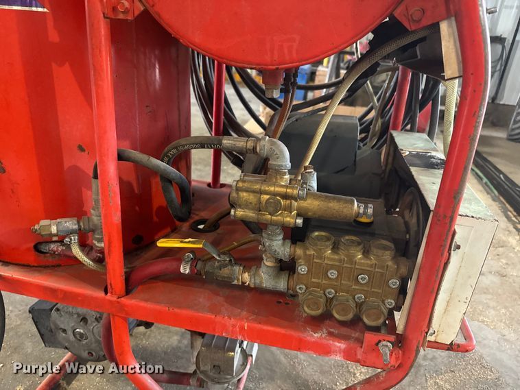 image for item EJ2759 (2) pressure washers