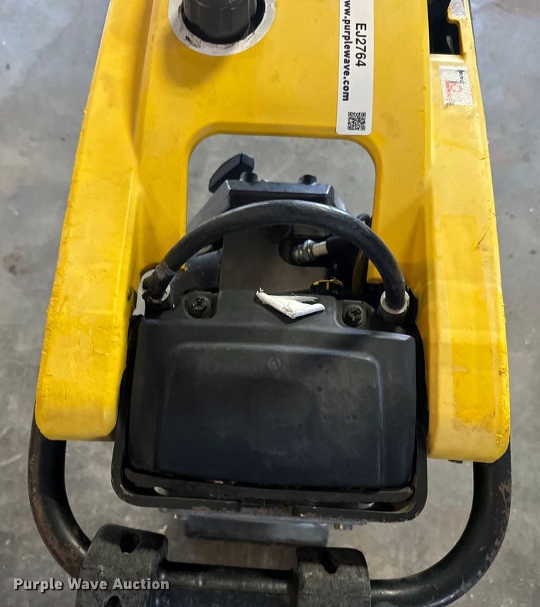 image for item EJ2764 Wacker Neuson compactor