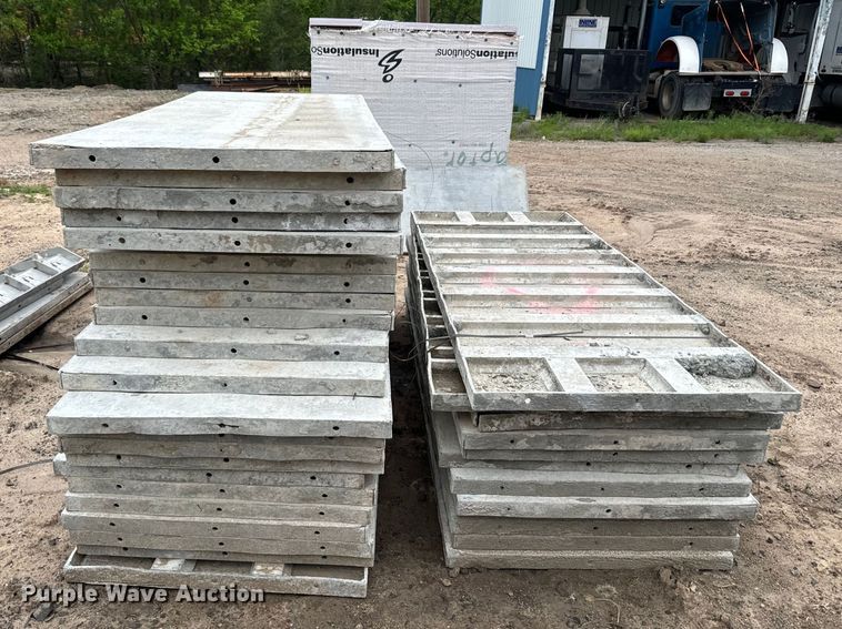 image for item EJ2768 Approximately 48 aluminum concrete forms