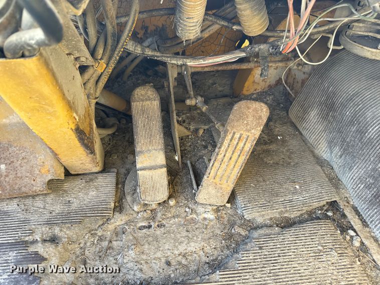 image for item EJ2790 1977 Caterpillar 769B haul truck