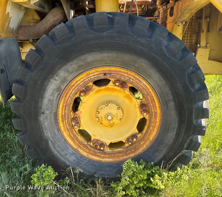 image for item EJ2790 1977 Caterpillar 769B haul truck