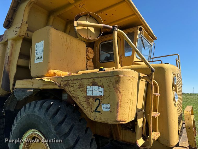 image for item EJ2791 1977 Caterpillar 769B haul truck