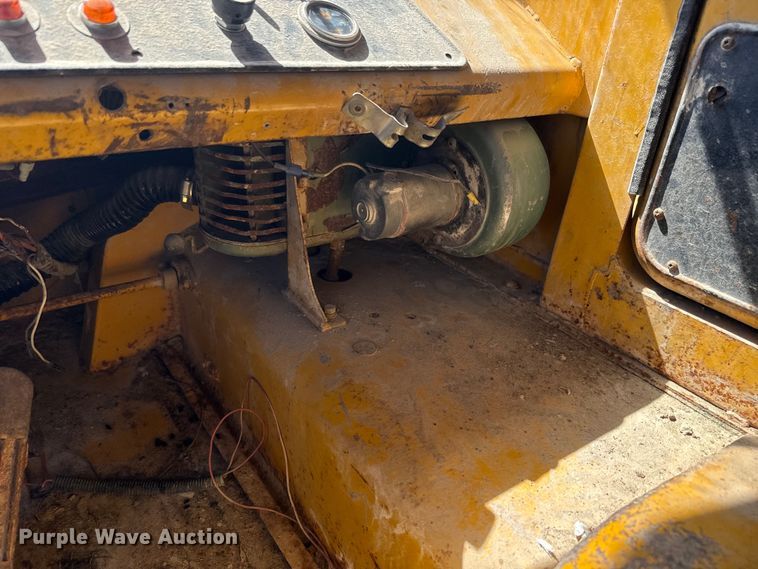 image for item EJ2791 1977 Caterpillar 769B haul truck