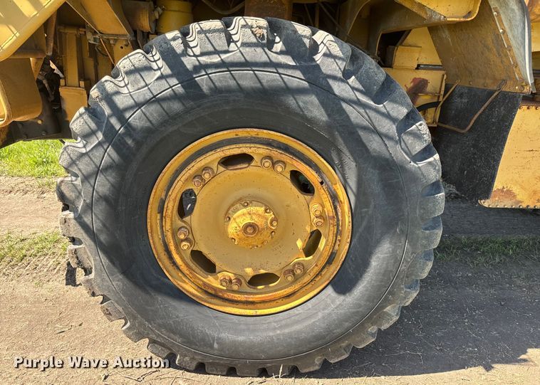 image for item EJ2791 1977 Caterpillar 769B haul truck