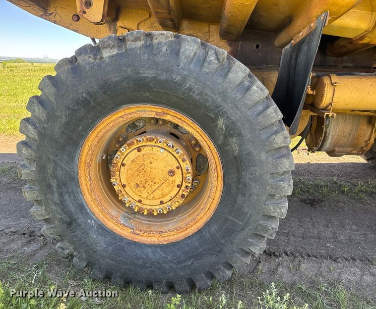 image for item EJ2791 1977 Caterpillar 769B haul truck