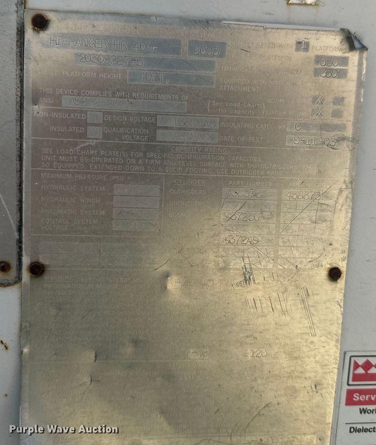 image for item EJ2792 2009 Dodge Ram 5500HD bucket truck