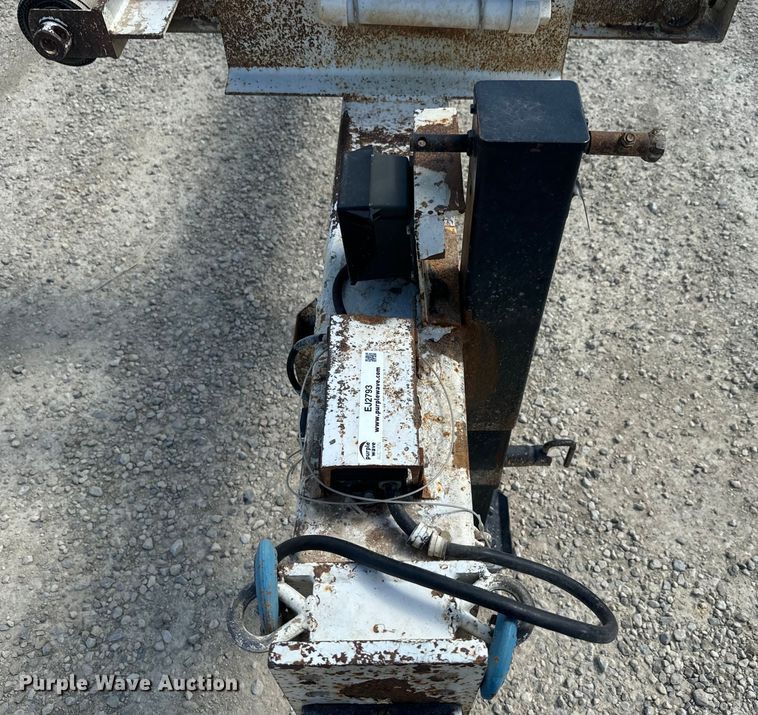 image for item EJ2793 2008 CZ Engineering pole trailer