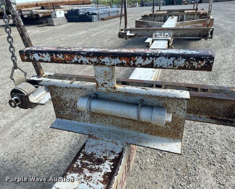 image for item EJ2793 2008 CZ Engineering pole trailer