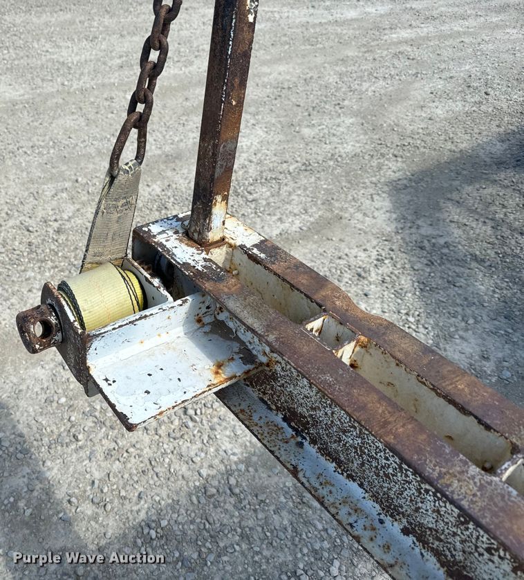 image for item EJ2793 2008 CZ Engineering pole trailer