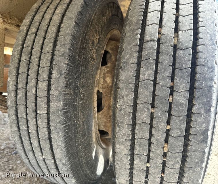 image for item EJ2793 2008 CZ Engineering pole trailer