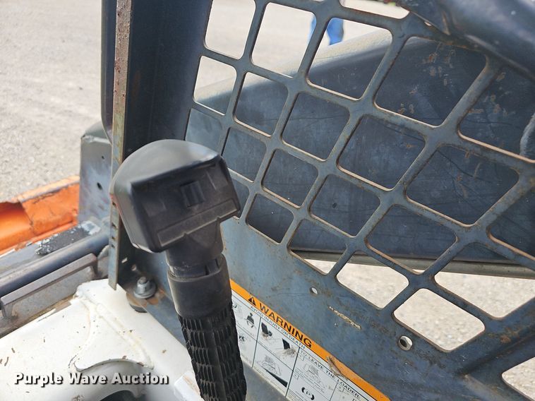 image for item EJ5349 1996 Bobcat  773 skid steer loader