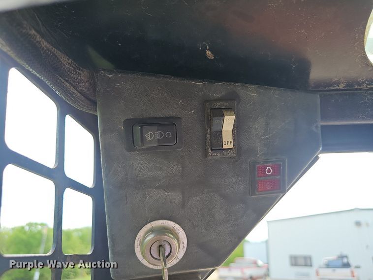 image for item EJ5349 1996 Bobcat  773 skid steer loader