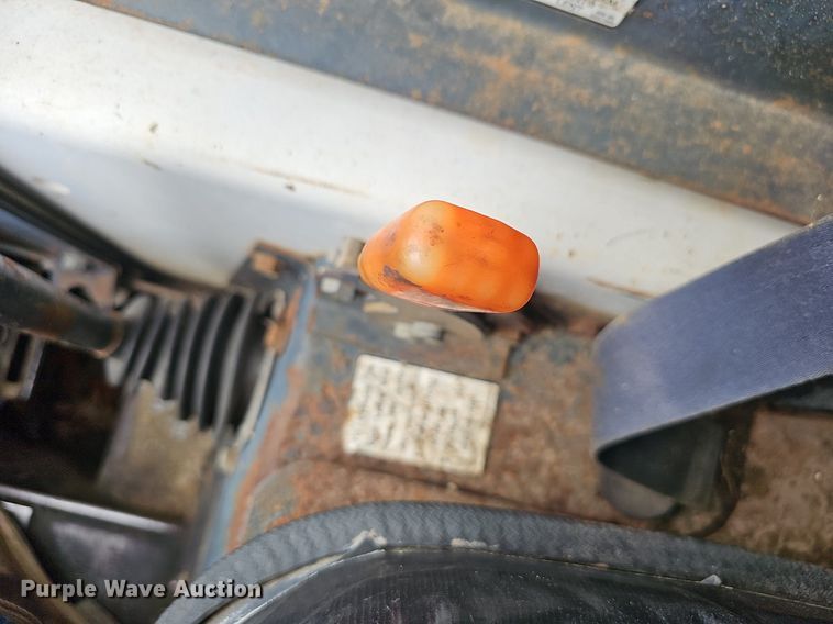 image for item EJ5349 1996 Bobcat  773 skid steer loader