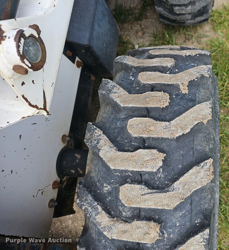 image for item EJ5349 1996 Bobcat  773 skid steer loader