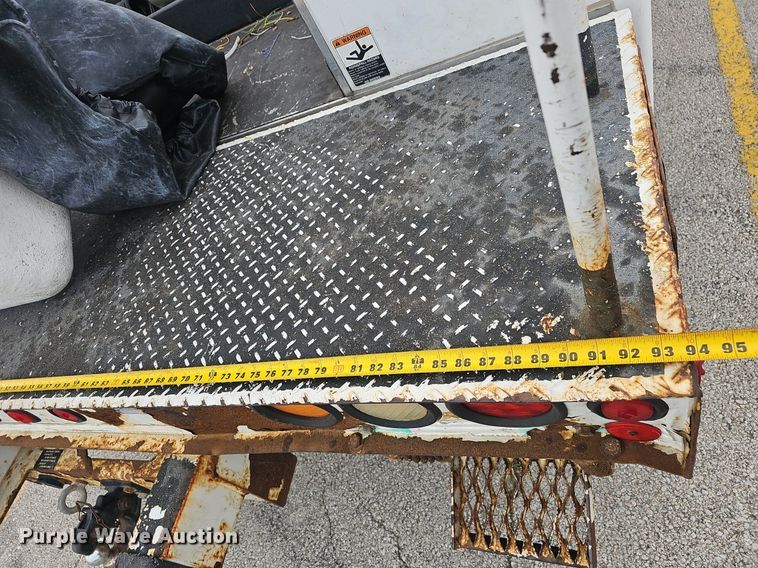 image for item EJ5371 2011 Ford F450 Super Duty bucket truck