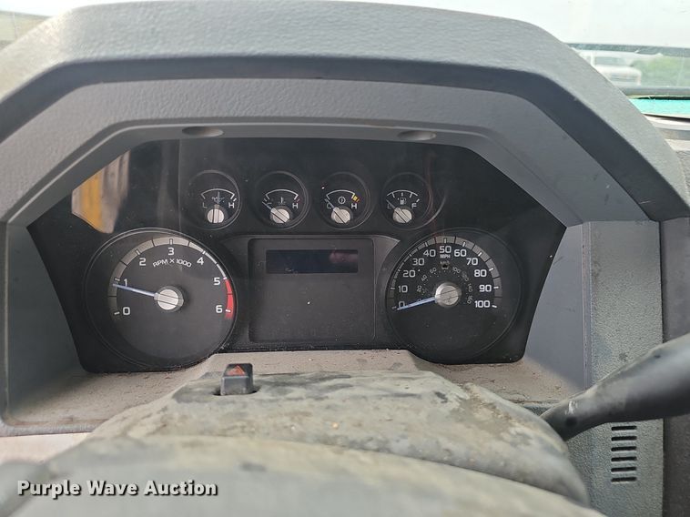 image for item EJ5371 2011 Ford F450 Super Duty bucket truck