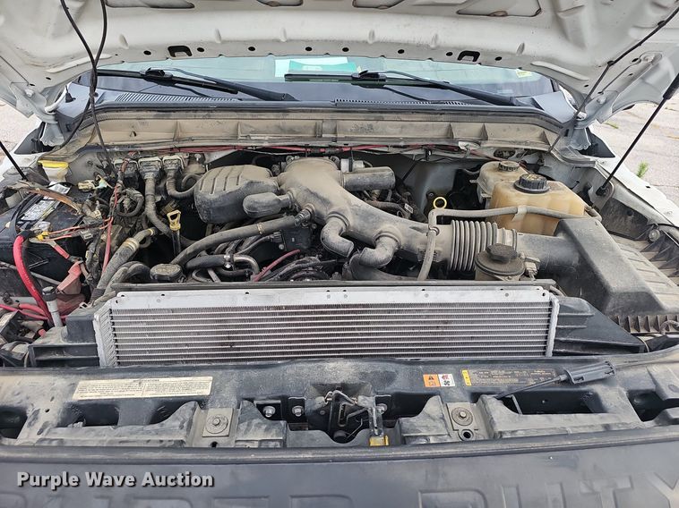 image for item EJ5371 2011 Ford F450 Super Duty bucket truck