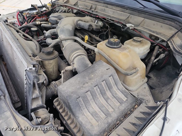 image for item EJ5371 2011 Ford F450 Super Duty bucket truck