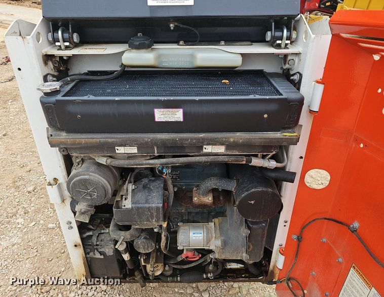 image for item EJ5373 2019 Bobcat  S70 skid steer loader