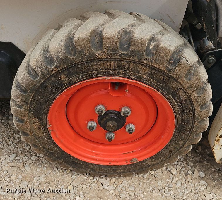 image for item EJ5373 2019 Bobcat  S70 skid steer loader