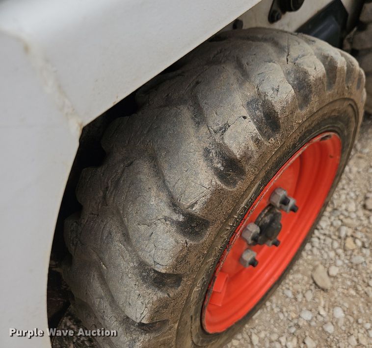 image for item EJ5373 2019 Bobcat  S70 skid steer loader