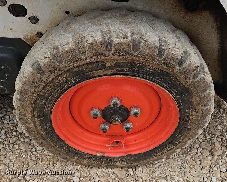 image for item EJ5373 2019 Bobcat  S70 skid steer loader