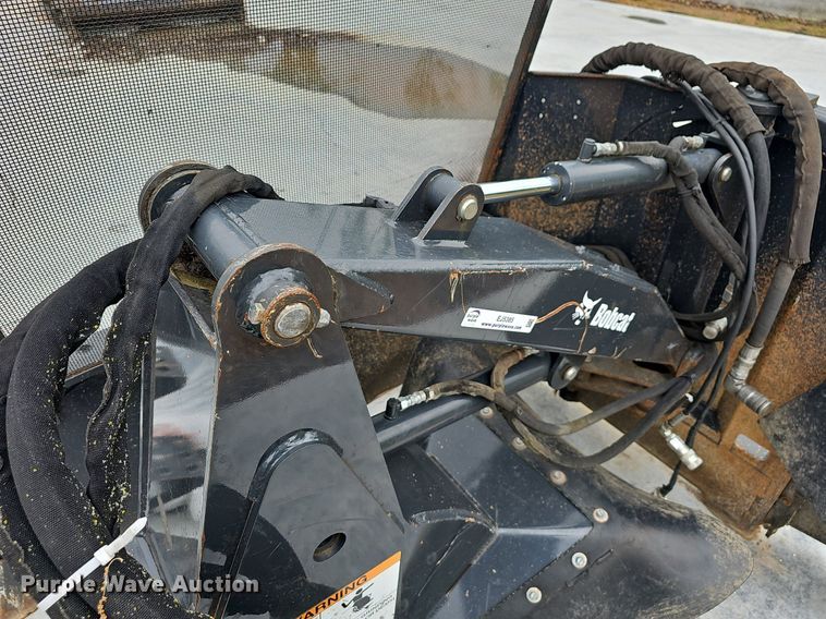 image for item EJ5385 Bobcat SG60 skid steer stump grinder