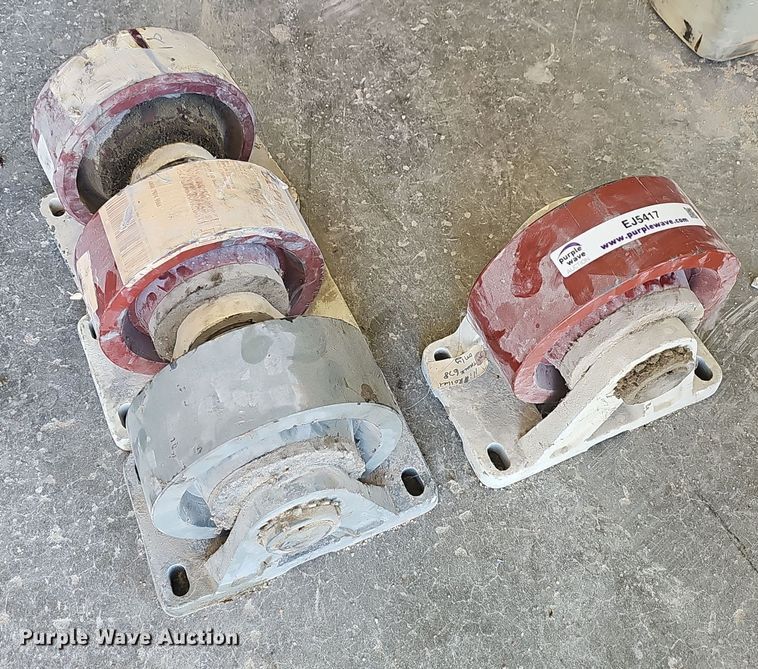 (4) Kimble mixer drum rollers in Joplin, MO Item EJ5417 for sale